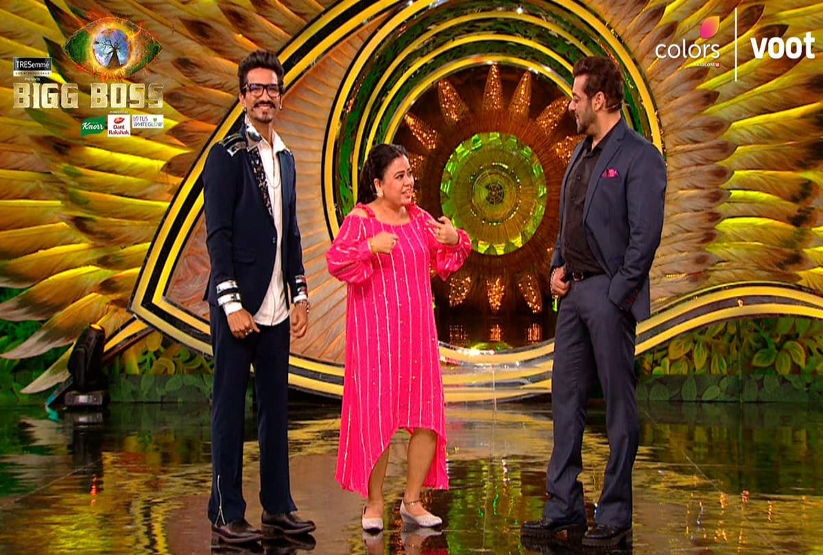 Bigg Boss 15: Bharti Singh reached the show with husband Harsh Limbachiyaa did a romantic dance with Salman Khan