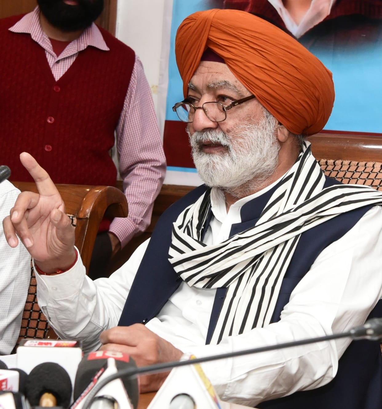 Now the construction workers of Punjab will be able to register with the mobile app