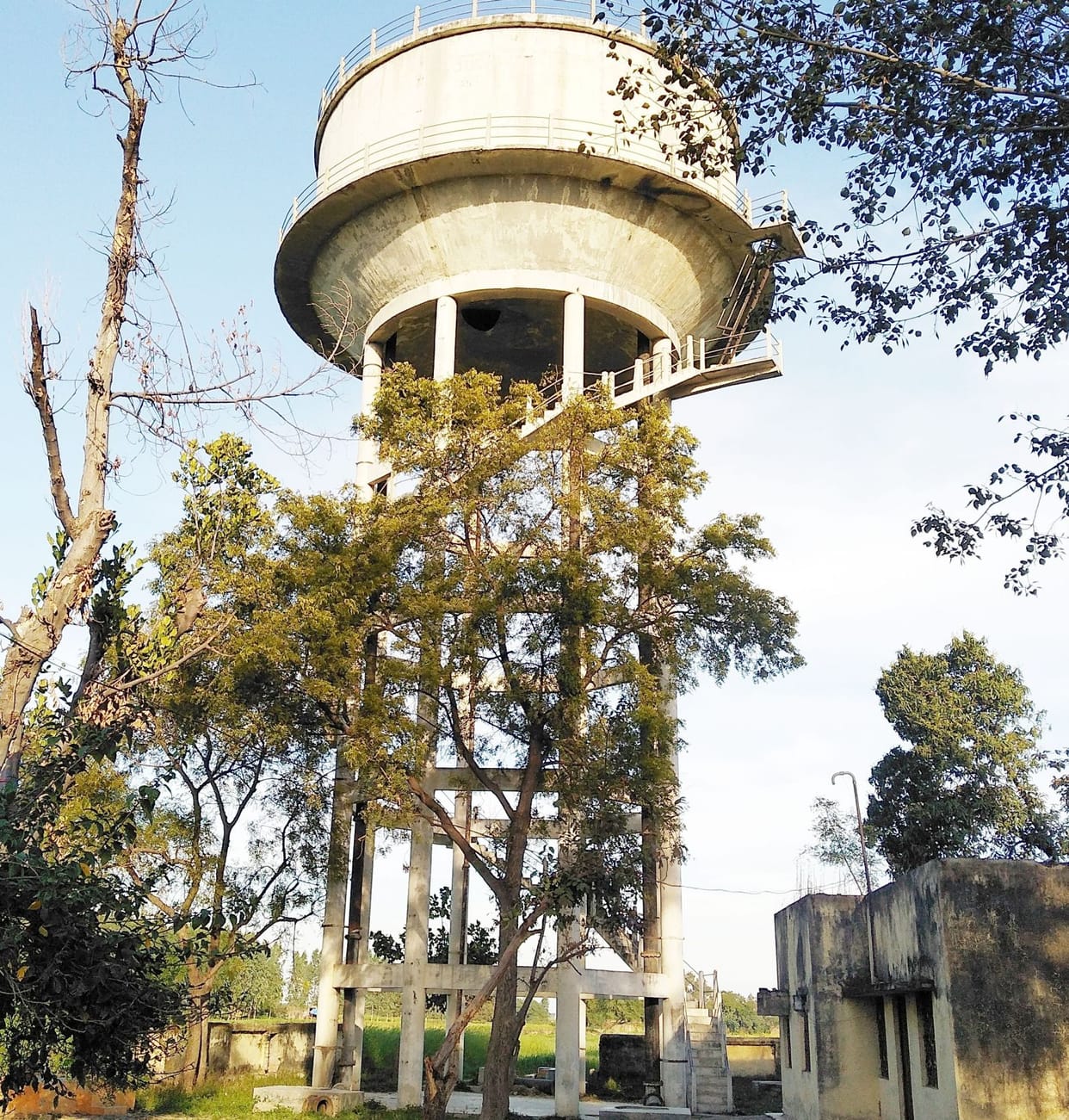 Residents craving for drinking water due to blowing of starter