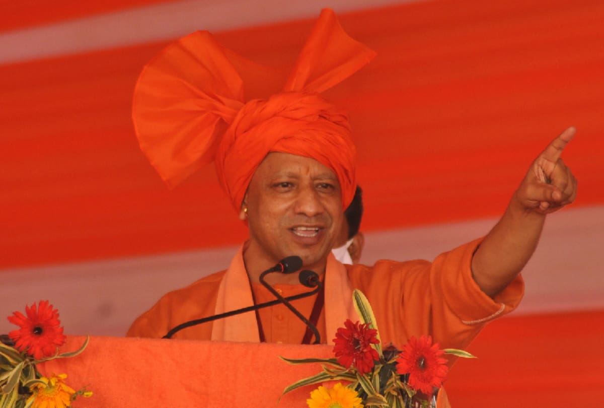 CM Yogi Adityanath targeted opposition in Gorakhpur for UP election 2022