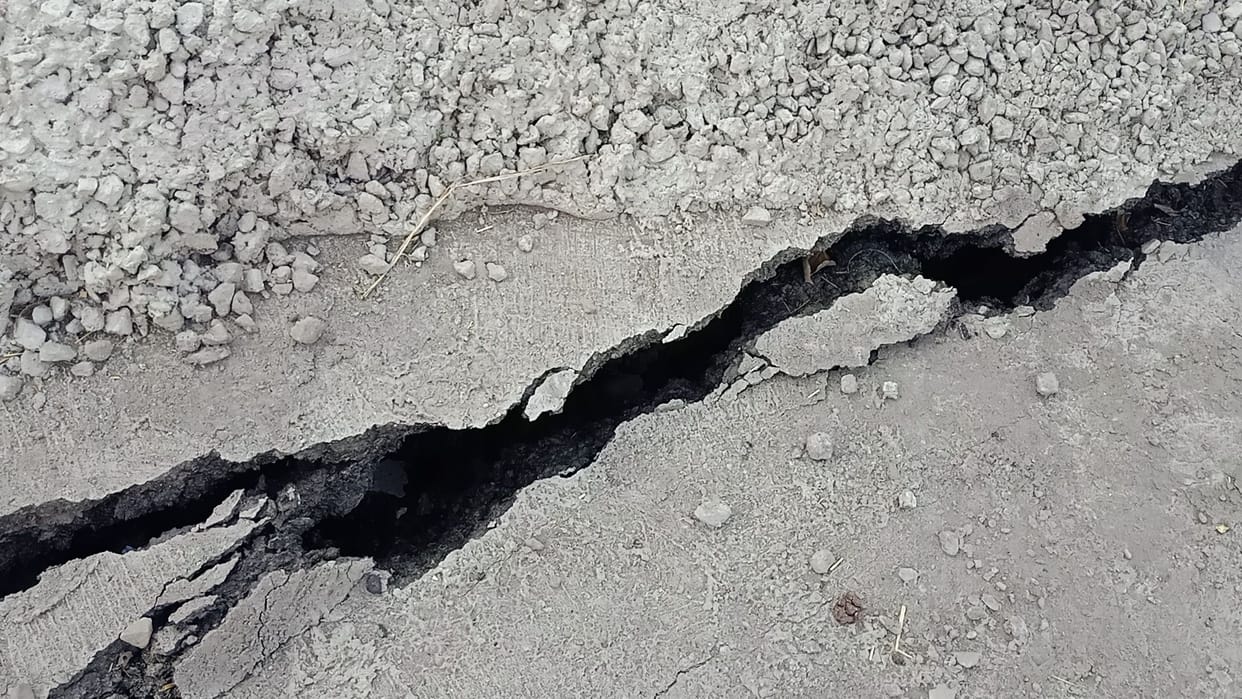 Carcks in Parvanoo-Solan fourlane near Patta Mod