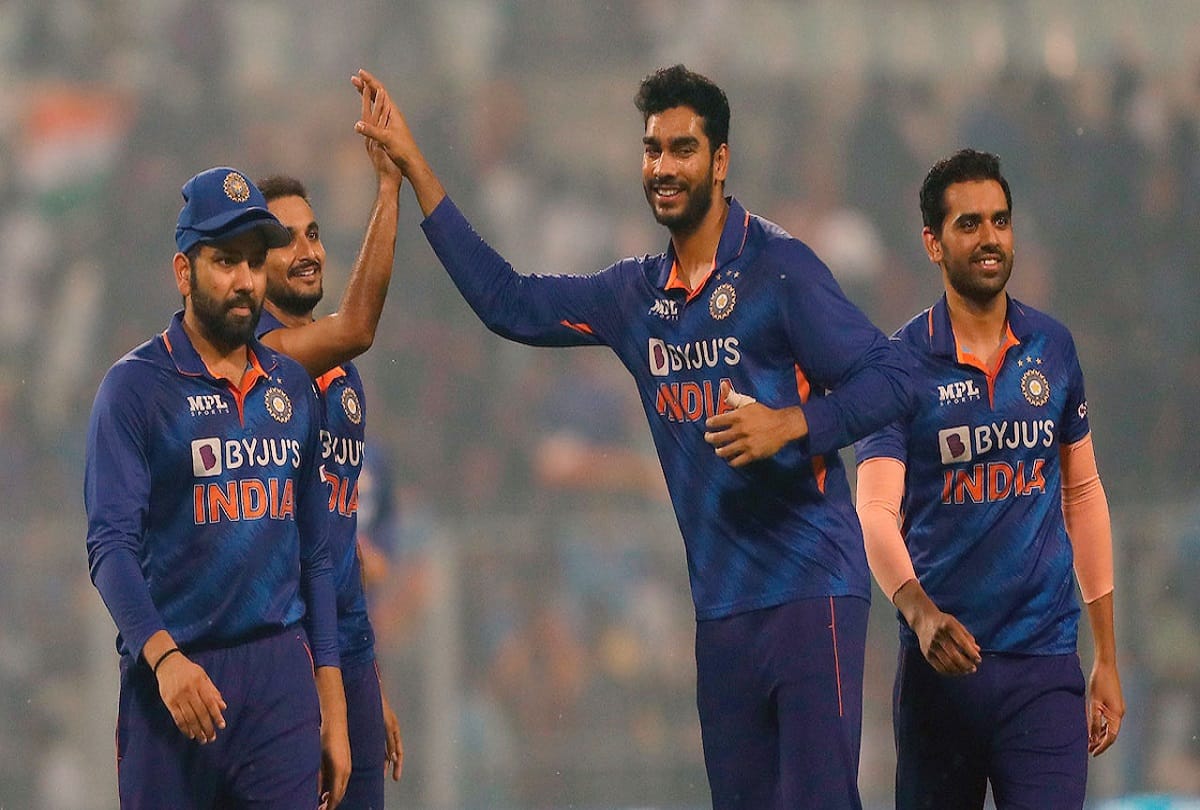 IND vs NZ Team India Captain Rohit Sharma praised Venkatesh Iyer said His bowling was excellent during match