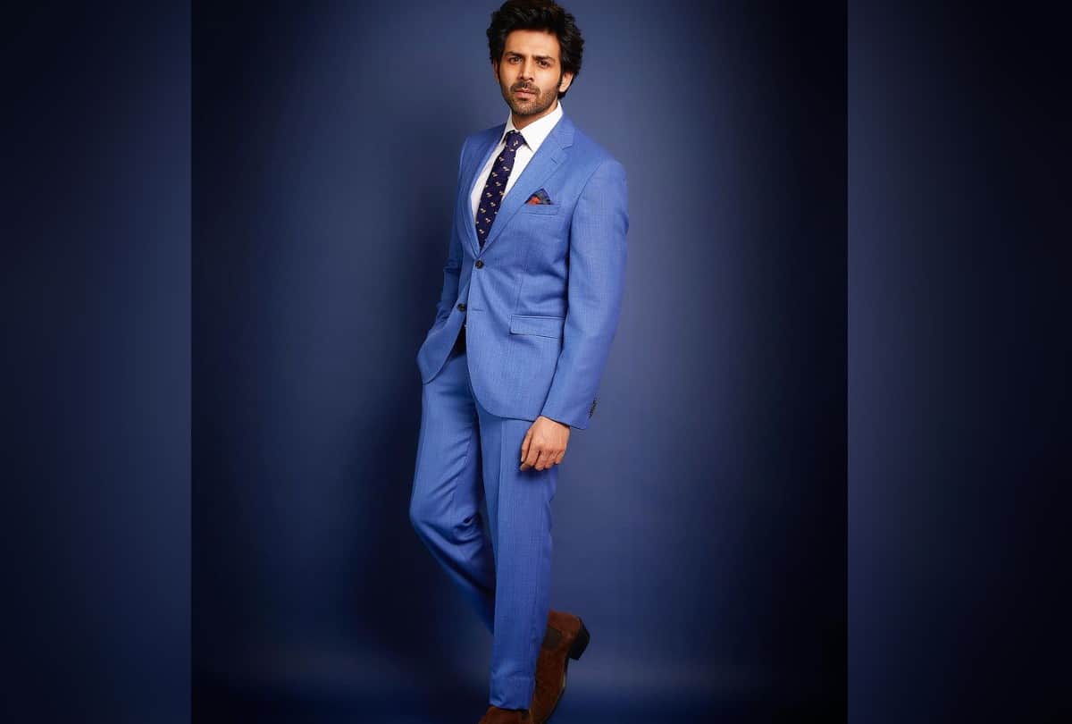 kartik Aaryan Net worth earning car collection celebrity lifestyle