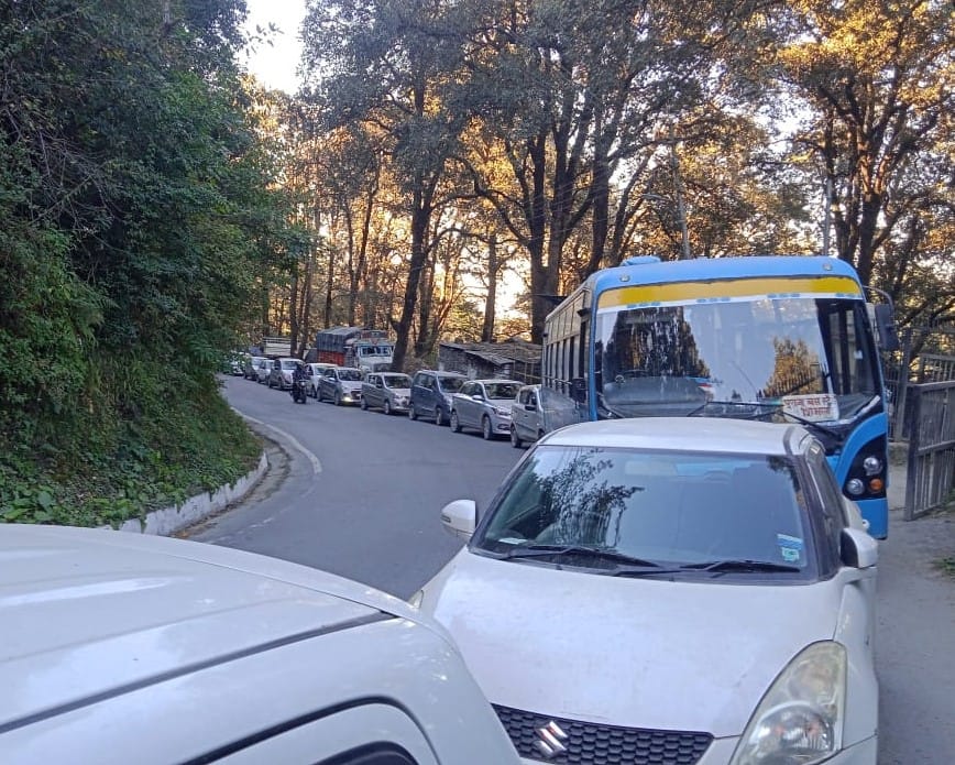 Shimla city jam on first day of the week
