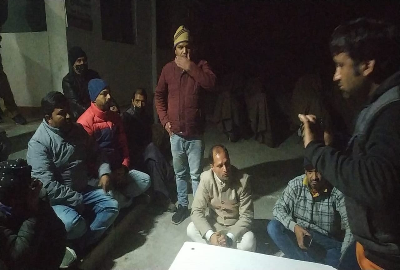 uttarakhand news: fight and firing between tourist and local people in mussoorie, see photos