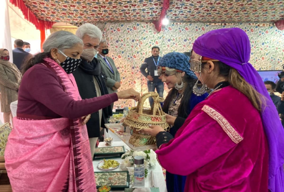 Finance Minister Sitharaman's Kashmir visit Will meet women entrepreneurs after some time in Srinagar, will launch many schemes