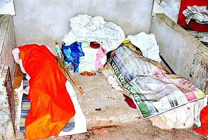 municipal corporation has not arranged for night shelter home in firozabad