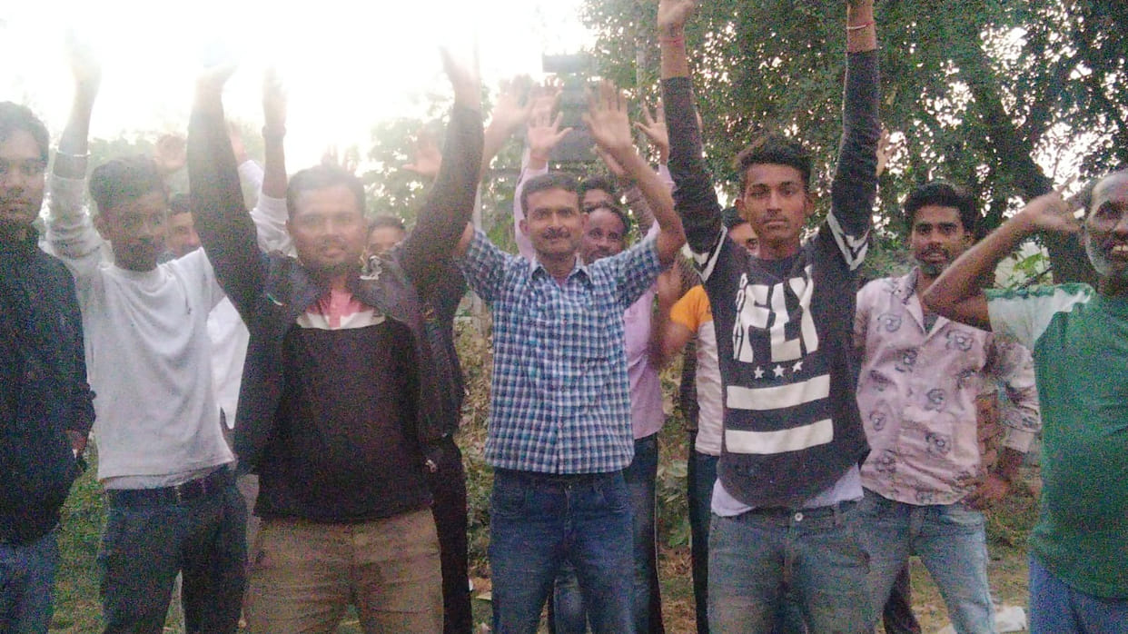 Power supply stalled for five days, villagers demonstrated