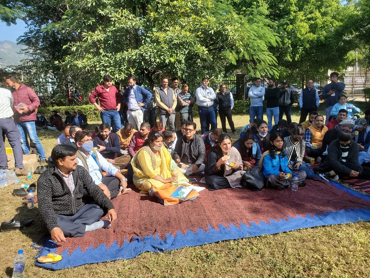 uttarakhand news: Transport Department employees protest in headquarters today for promotion and many demands