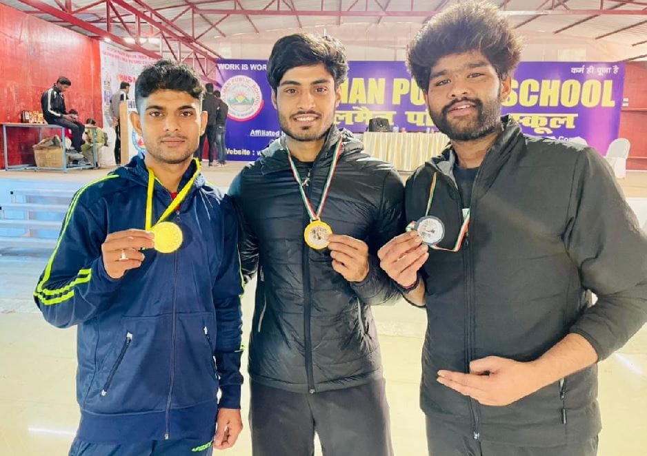 Ashok, Suraj and Ishaan of Kashi won gold by performing well in Wushu competition