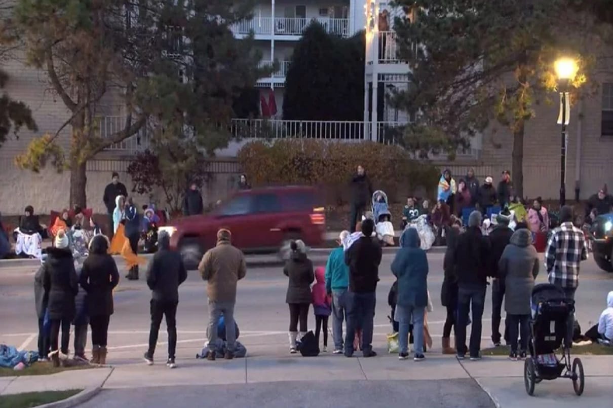 More than 20 injured after a driver speeds through a  Christmas parade Wisconsin Downtown Waukesha