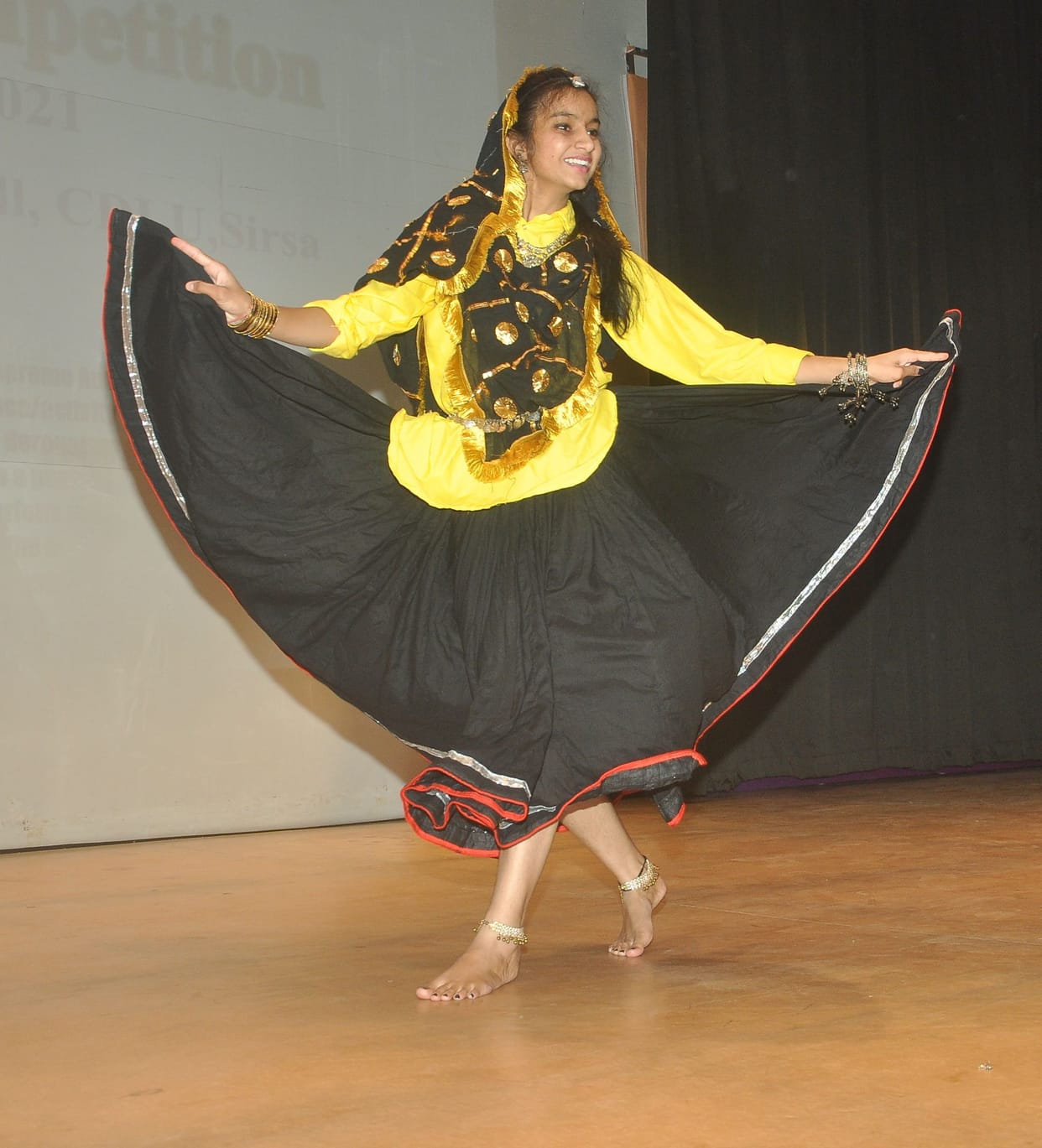 University students showed their strength in 12 competitions in talent search competition