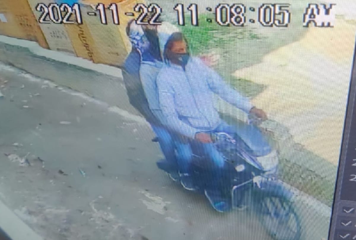 immigrant woman shot dead in gorakhpur for land dispute
