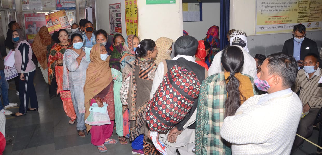Dengue and polluted air increased the problems of patients