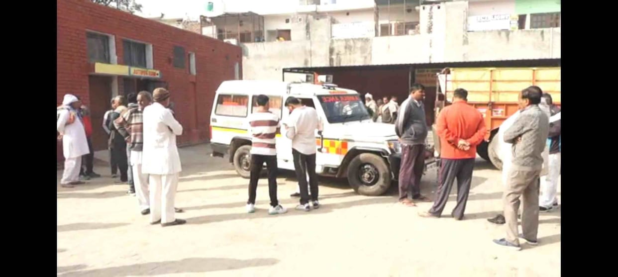 Youths car collided with tree, two killed, two others injured