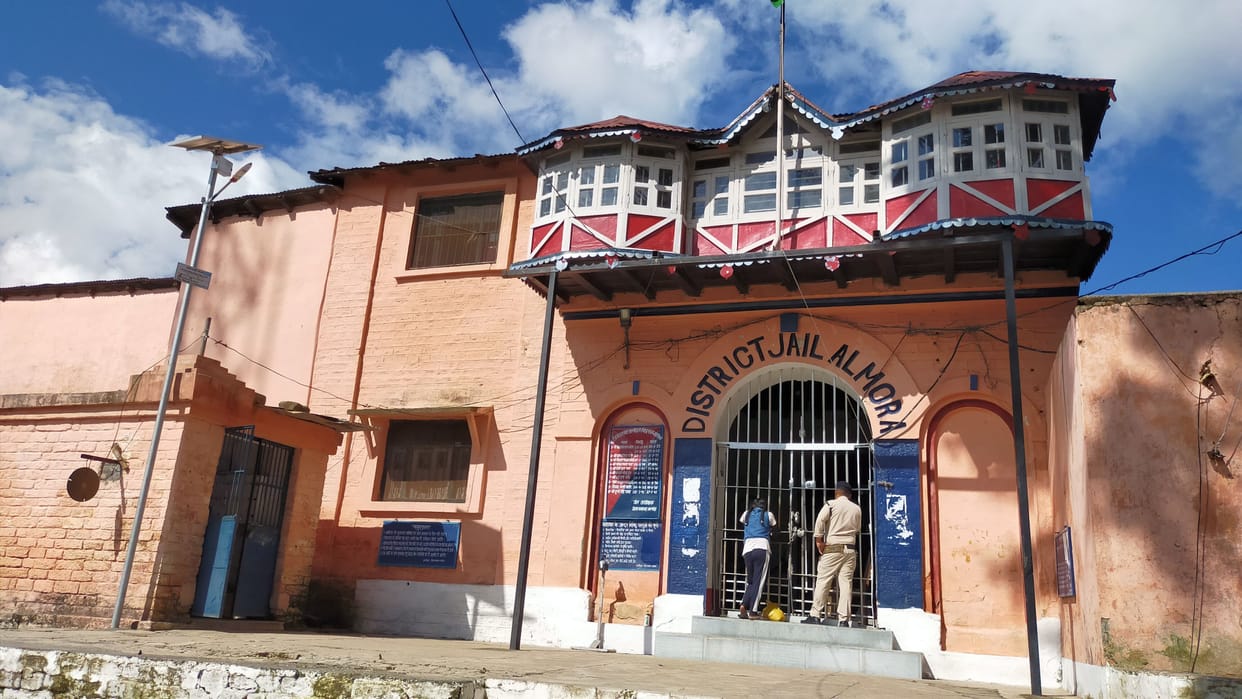 Smugling From Almora Jail