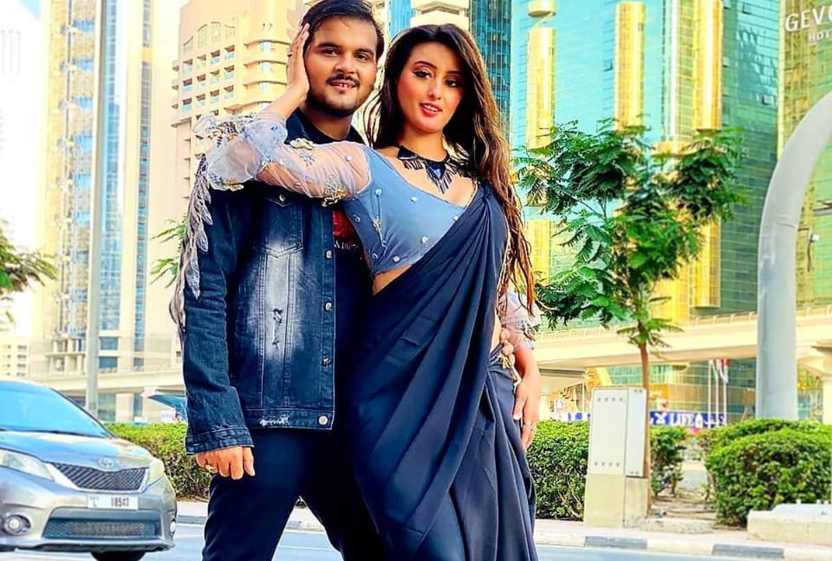 bhojpuri singer arvind akela kallu spending good time with friend samar singh in dubai video goes viral