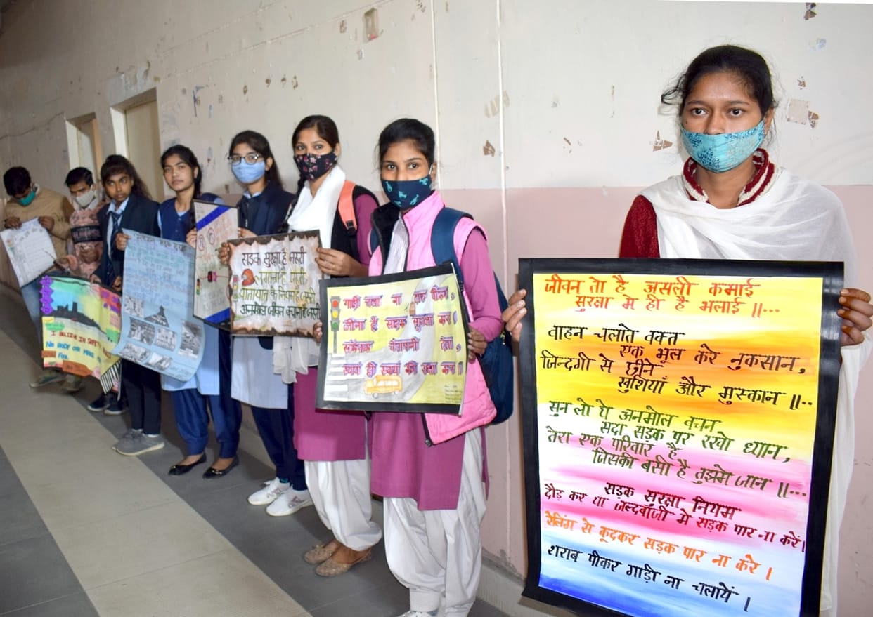Poster and slogan given the message of following traffic rules