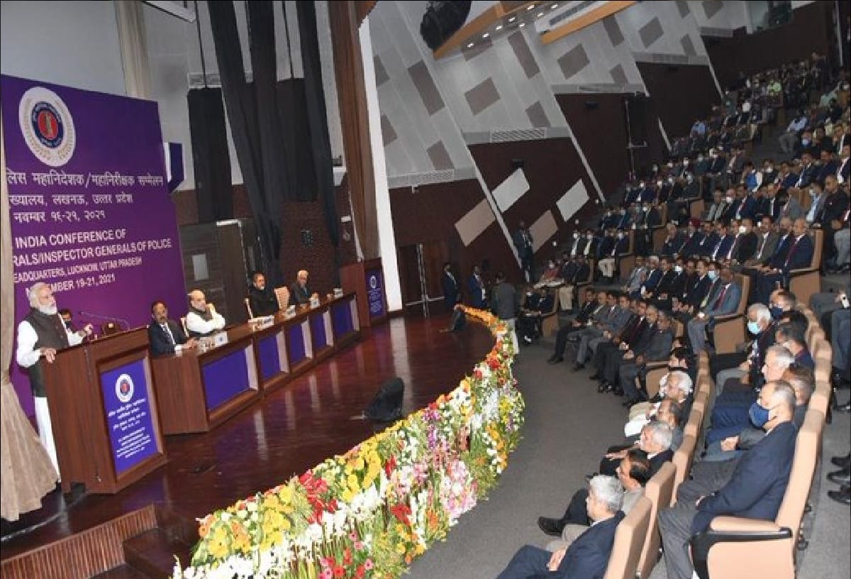Congress asked question by sharing picture of DGP conference Ajay Mishra Teni missing from photo Narendra Modi is scared of defeat