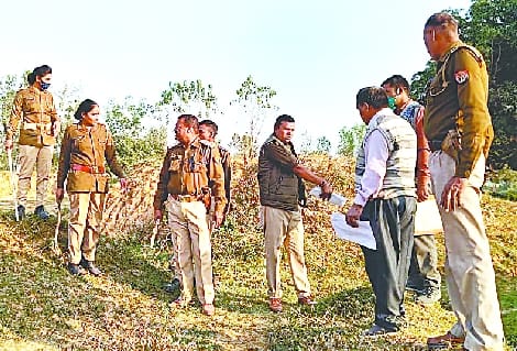 Chargesheet filed against six smack smugglers including Pradhan, property seized
