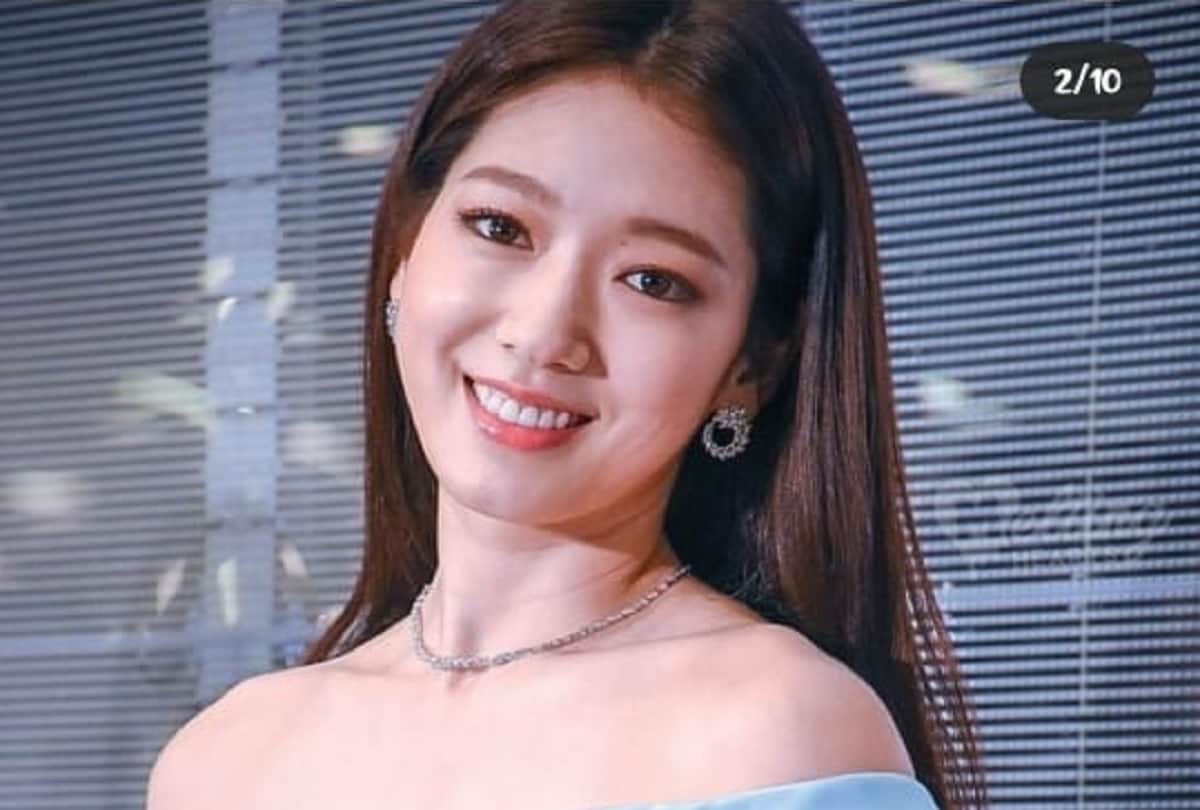 South Korean actors Park Shin Hye and Choi Tae Joon to tie knot next year couple to be parents soon