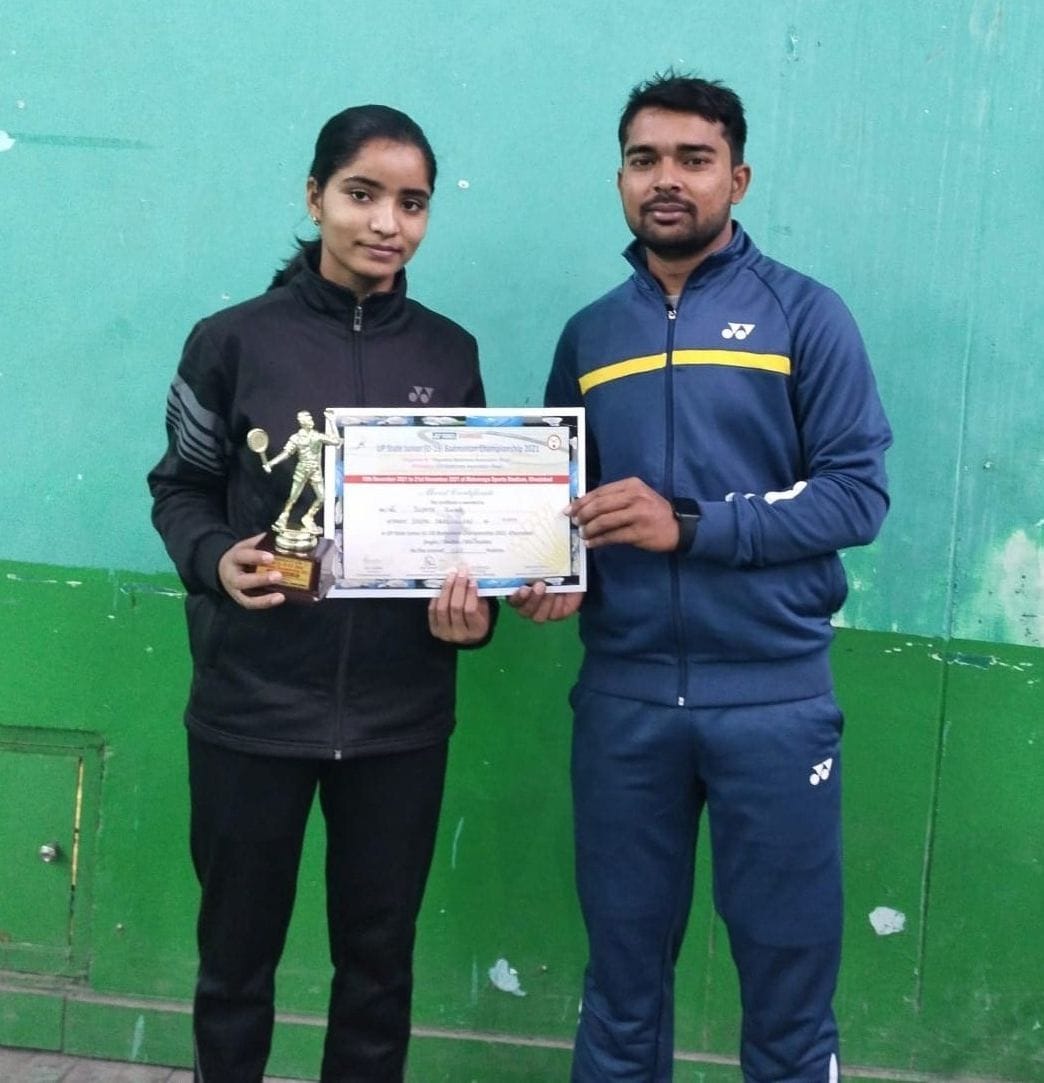 Sujata got third position in state badminton tournament