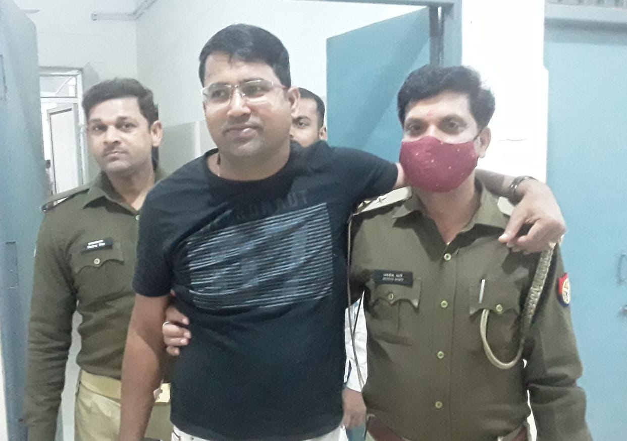 SP's PRO injured in collision with mud-filled dumper