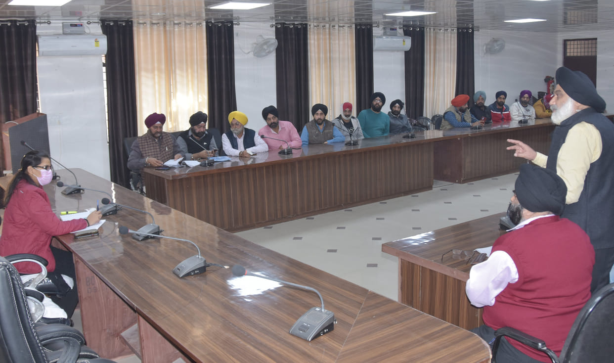 People of Sikh society met SDM