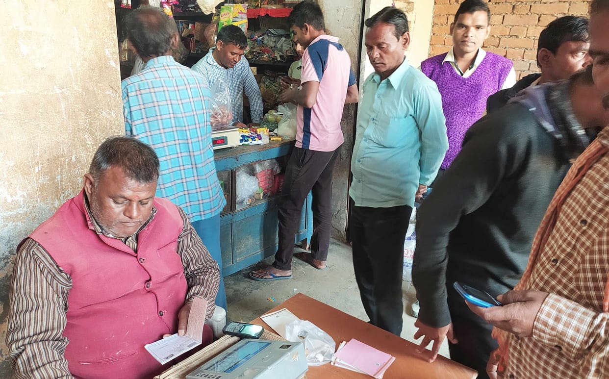 Signal strike ends, card holders get relief