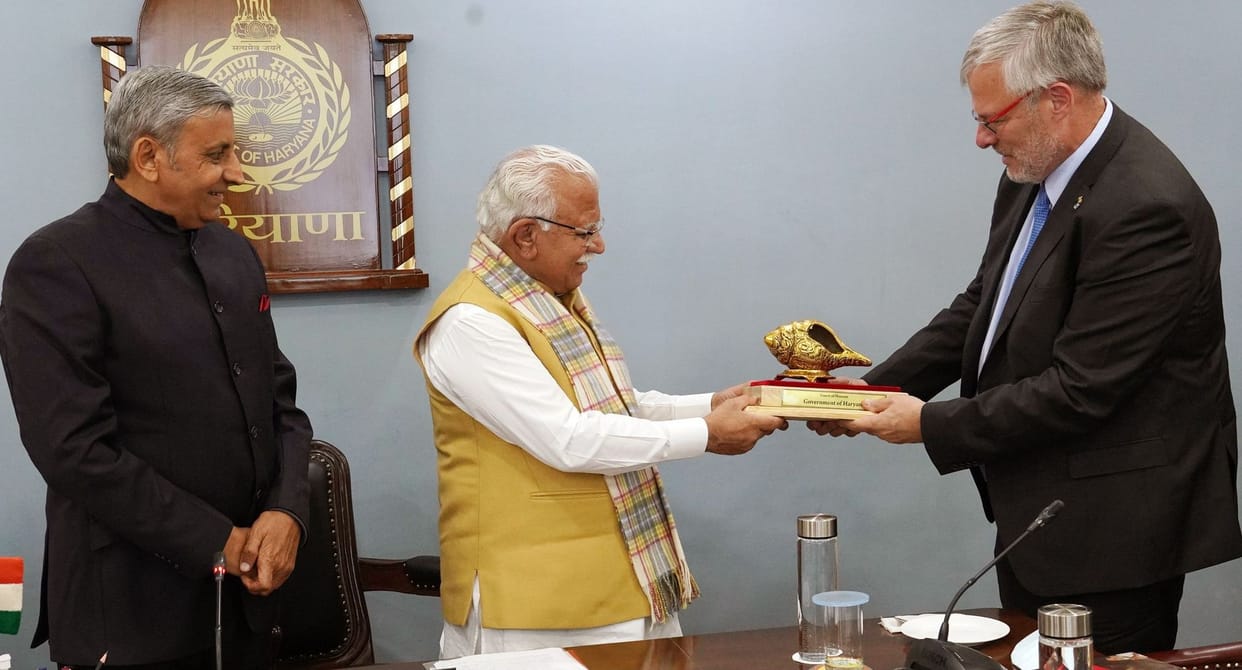Israel to set up many projects in Haryana .