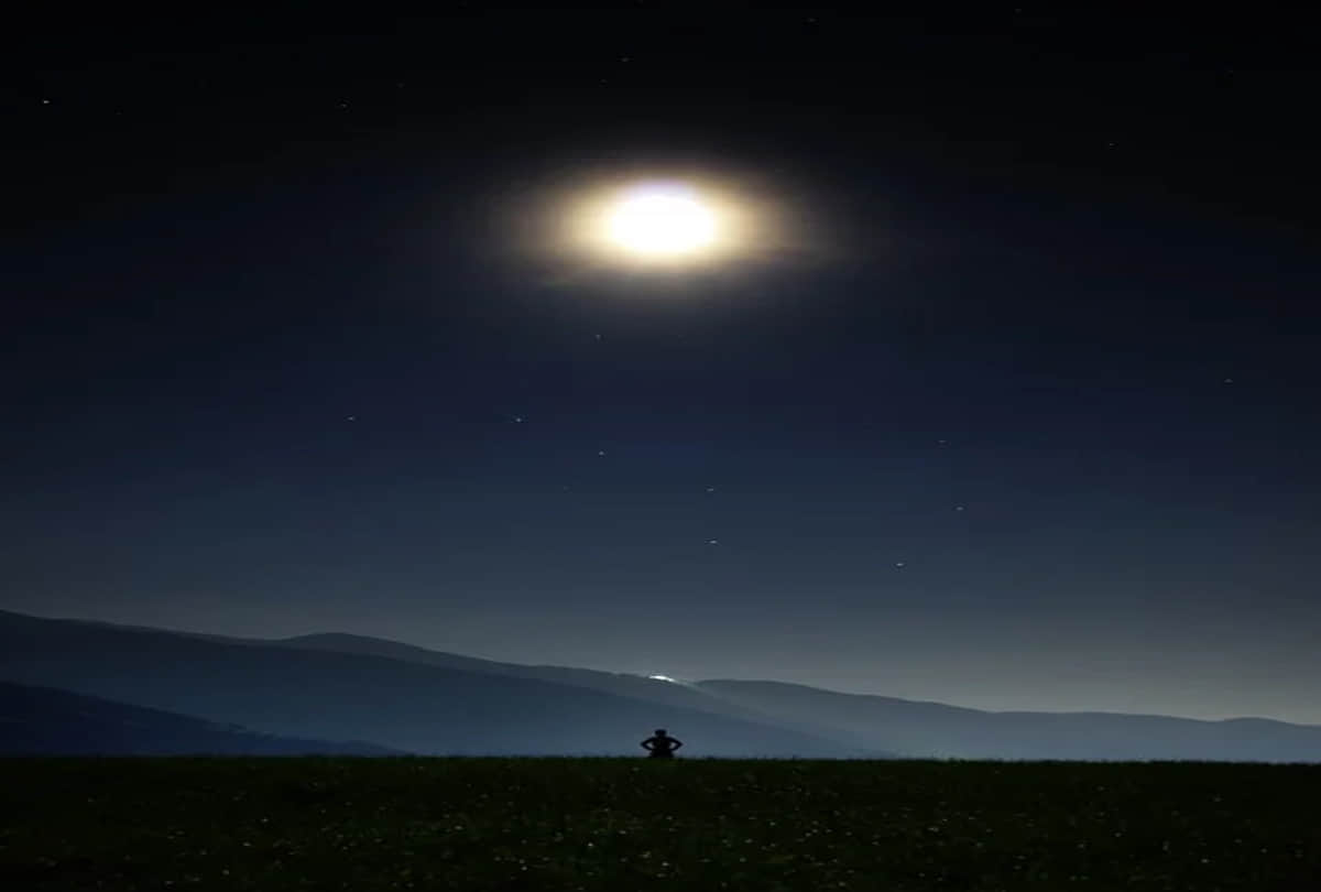 Asteroid News huge asteroid is moving very fast towards earth