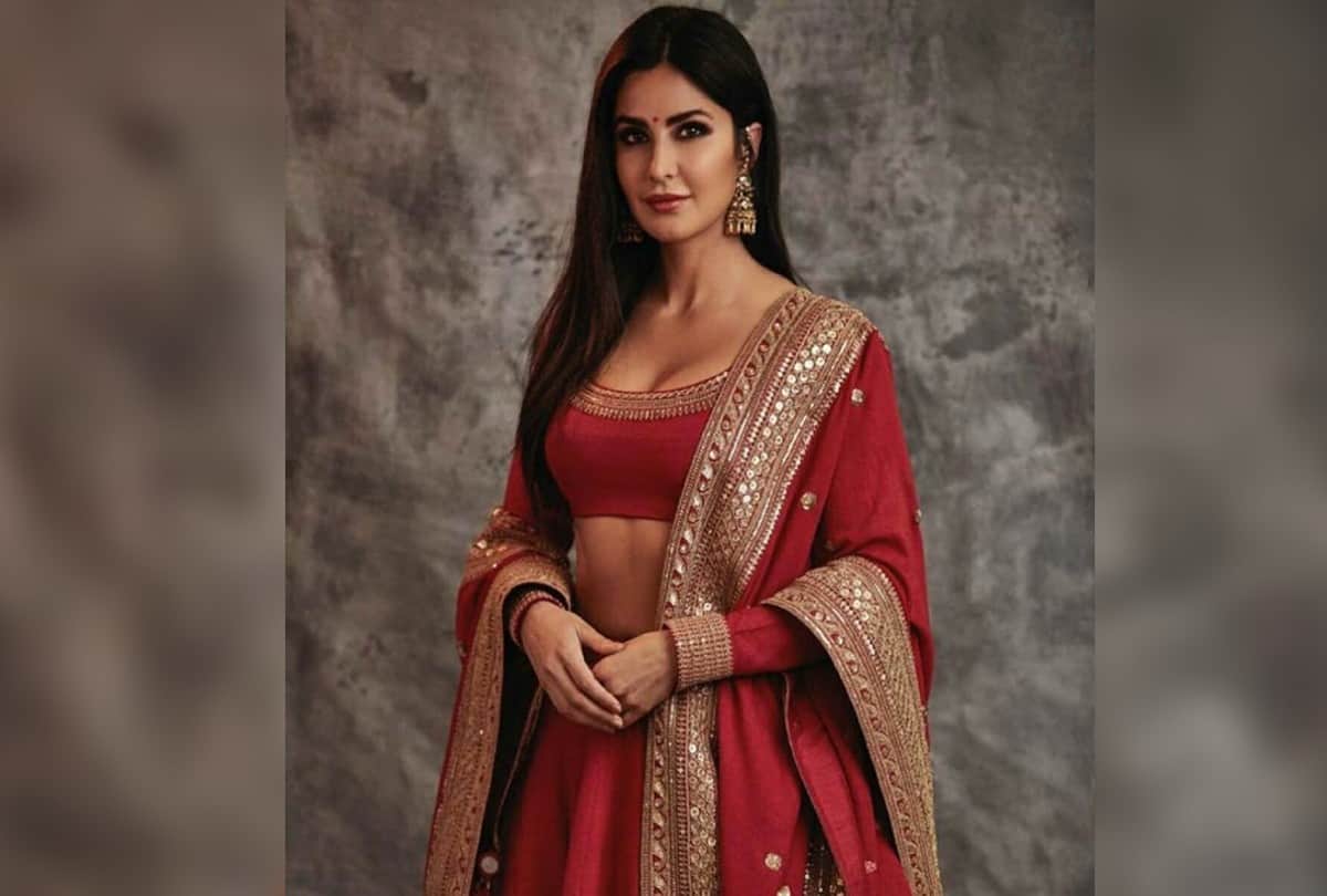 Red Outfits Ideas For Wedding Season Ethnic Wear Party Look