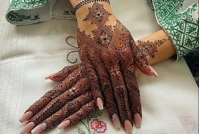 mehndi tips how to darken your mehndi colour mehndi ka rang dark kaise kare