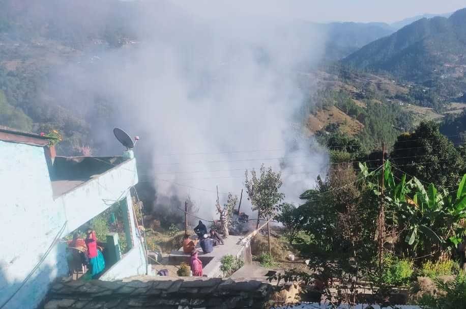 Fire By Crackers in Bageshwar