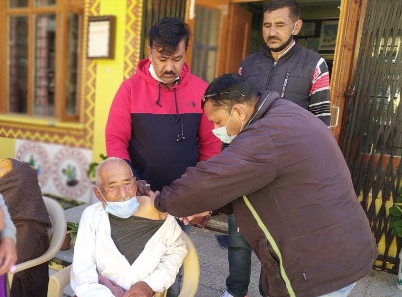 Elders reached to get the vaccine by walking four km
