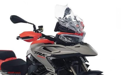 Benelli TRK 800 adventure motorcycle ADV revealed at EICMA 2021 show