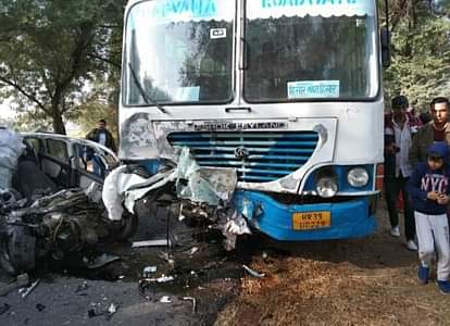 Car driver dies in roadways bus and car collision