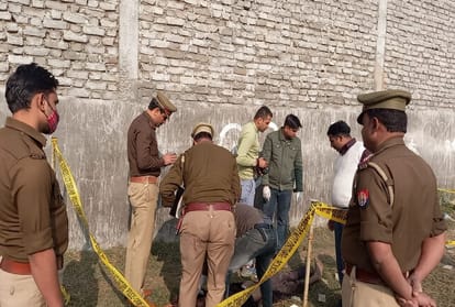 Murder In Firozabad Factory Woeker Dead Body Found In Plot