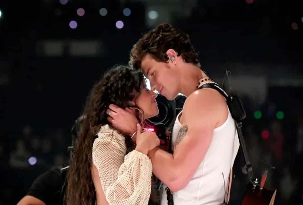 Breaking relationships: In the year 2021 there was a rift in the relationship of these celebrities someone broke up and someone got divorced