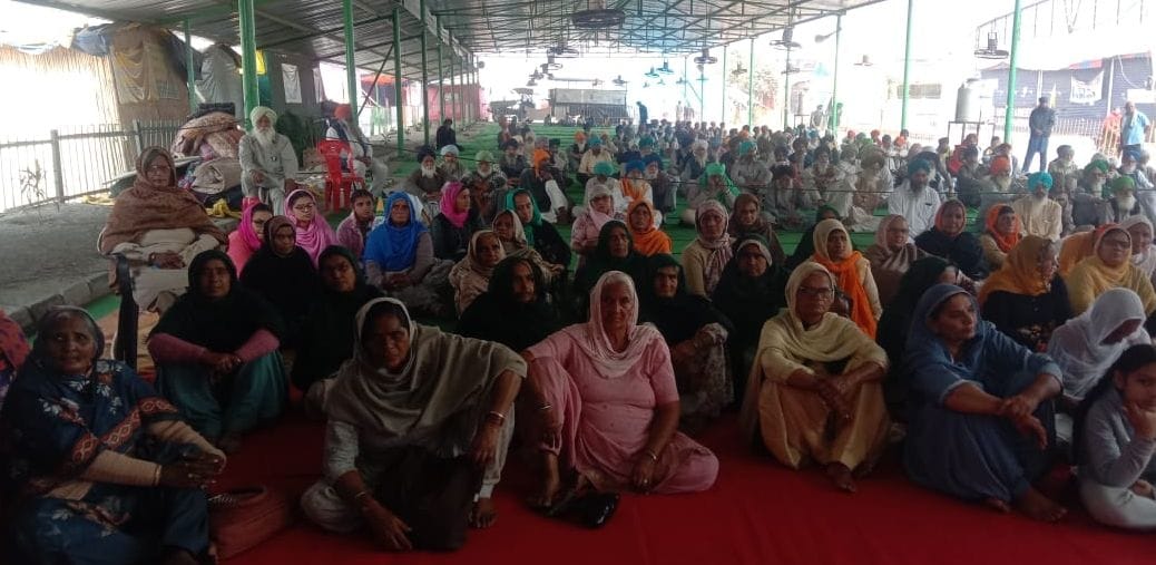 after lucknow Farmer orgnijation increese mob in kundli border
