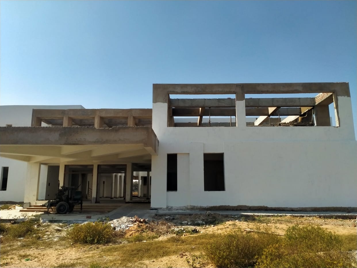 The work of the Regional Center of Animal Science Center stuck due to lack of budget, along with six districts, the animal owners of Rajasthan had to get the benefit