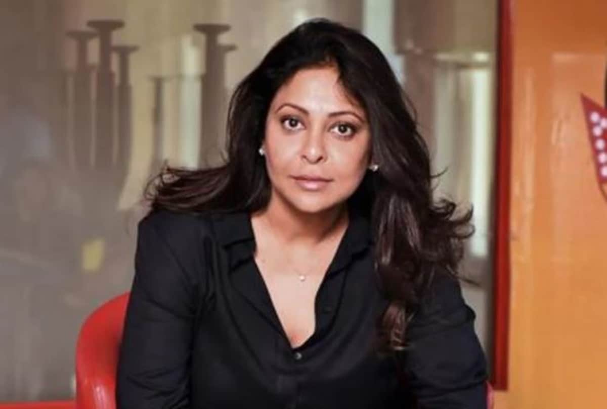 Shefali shah played mother role of akshay kumar in waqt movie says after a certain age actress gets only these kind of roles