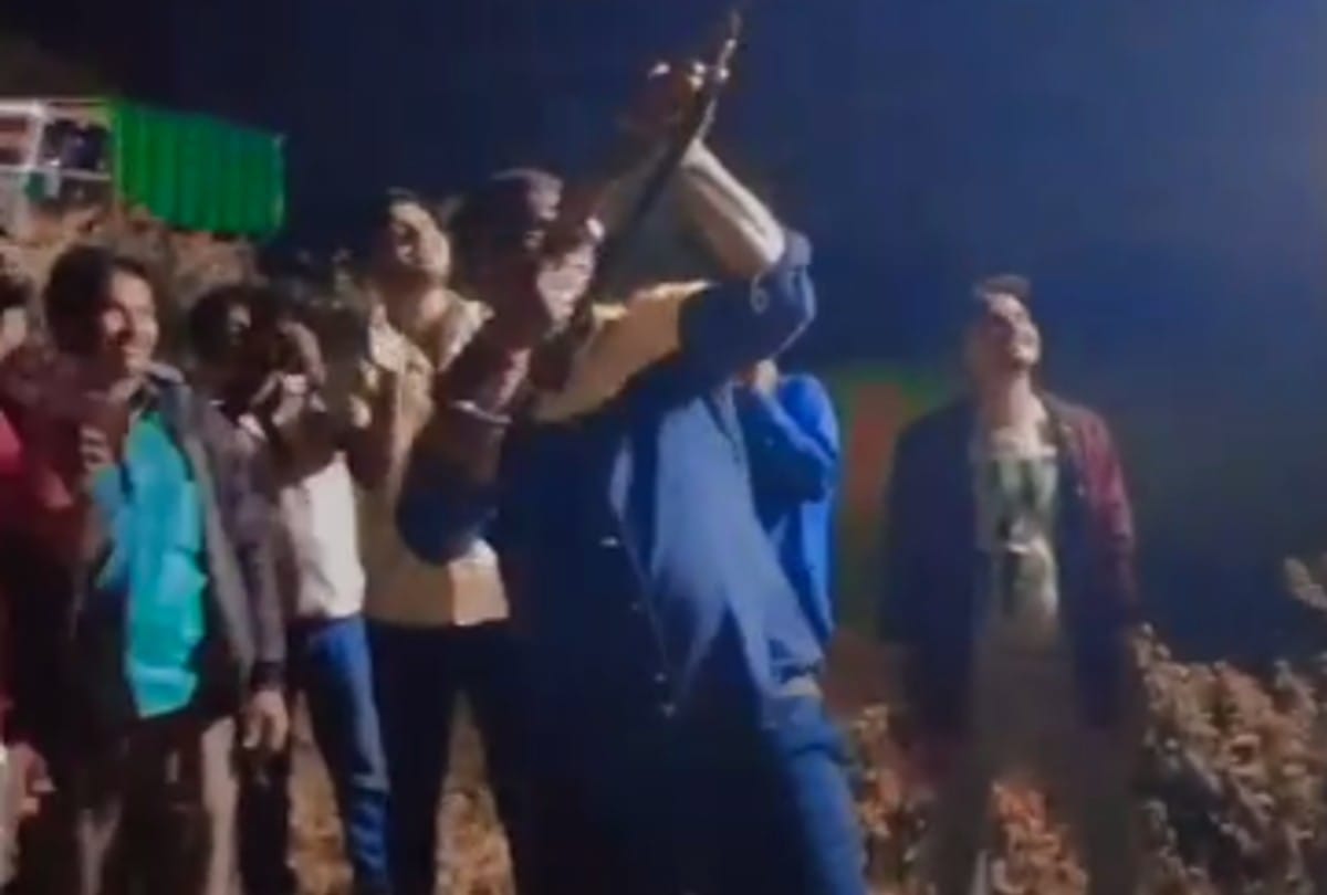 Man fired gun on his birthday party in sehore madhya pradesh, video viral on social media, police registered case
