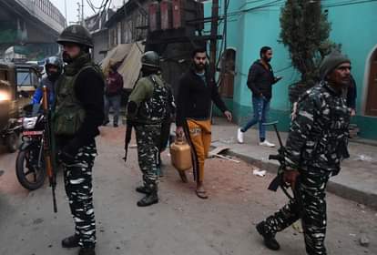 श्रीनगर में सुरक्षाबल