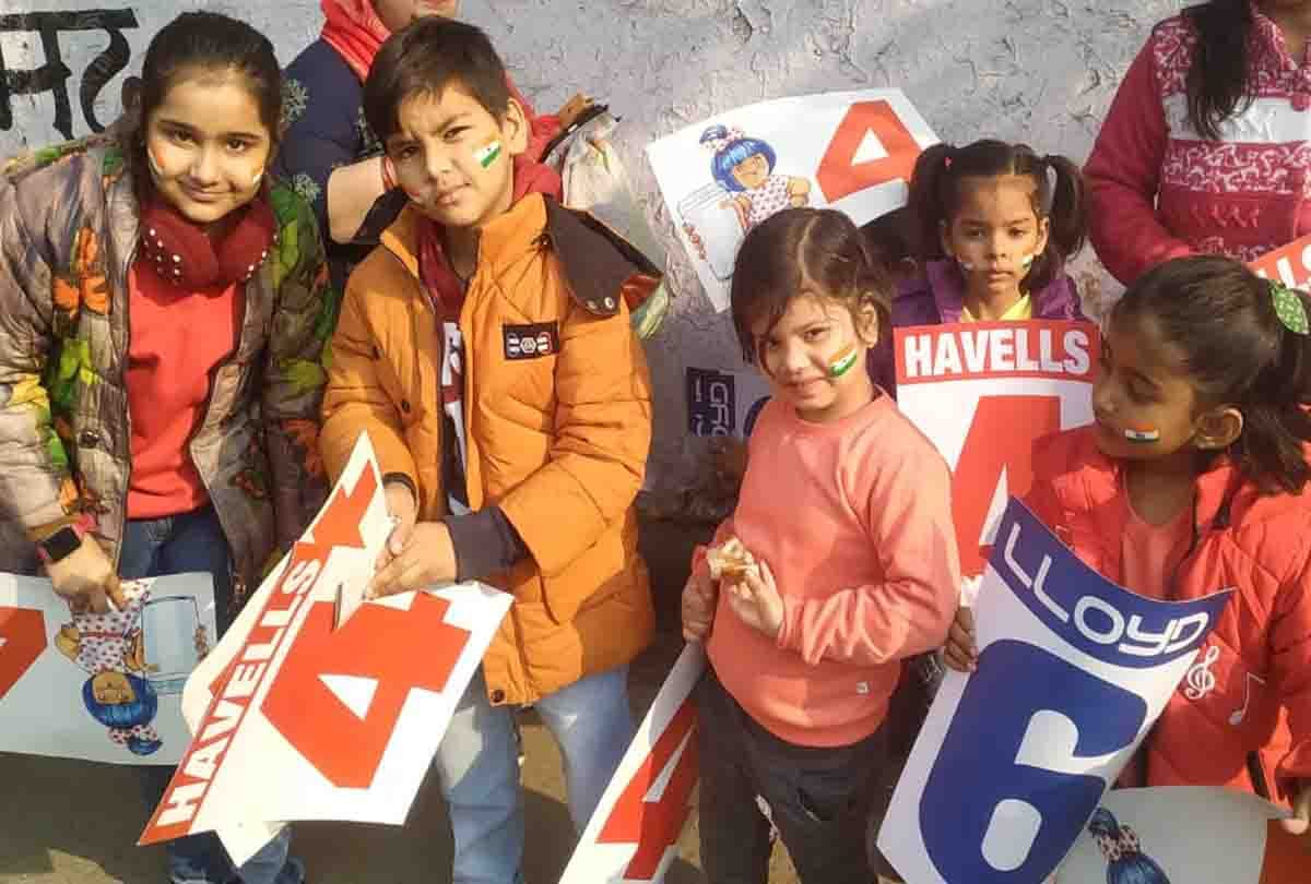 IND vs NZ Test Series, audience cheered on the batting of the Indian team