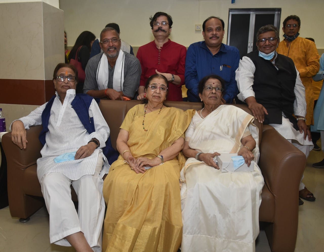 Pyarelal Sharma, Mala Sinha, Nana Patekar Sanjay Raut felicitated With Master Deenanath Mangeshkar Awards