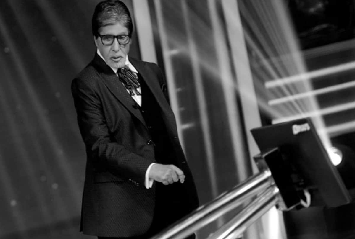 Amitabh Bachchan tweets pic with daughter Shweta Nanda and Grand daughter Navya from sets of KBC 13