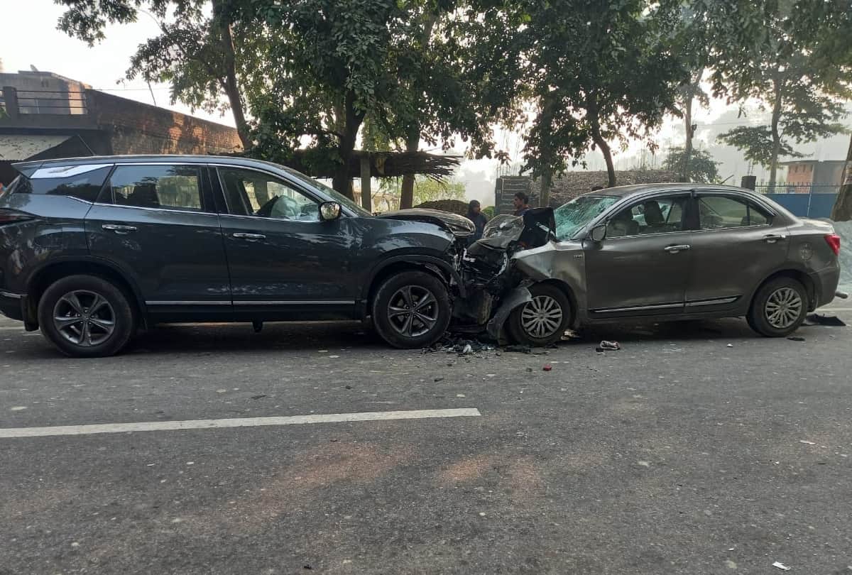 Two died and three injured in an accident in Bikapur in Ayodhya.