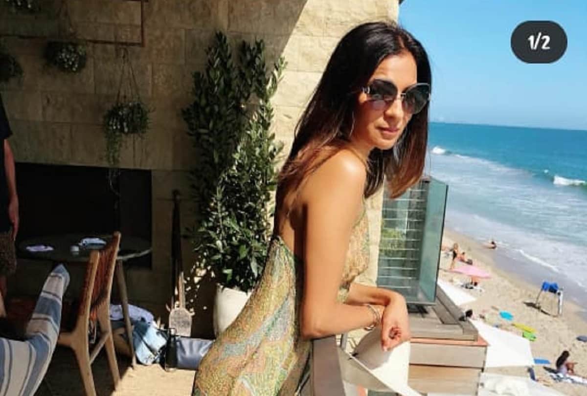 Priyanka Chopra Manager Anjula Acharia shares her hot and bold glamourous pics on instagram