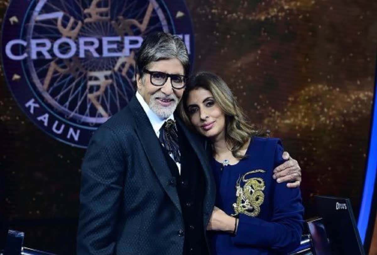 Amitabh Bachchan tweets pic with daughter Shweta Nanda and Grand daughter Navya from sets of KBC 13